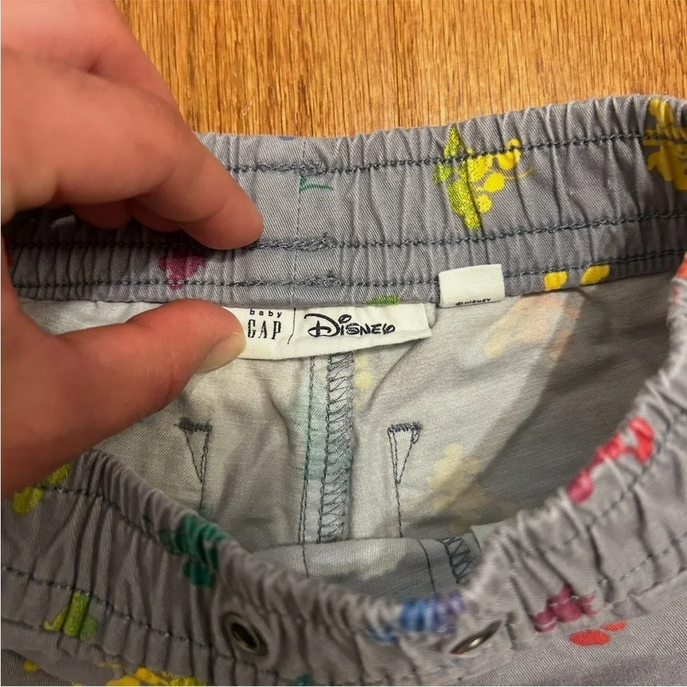 Baby GAP x Disney Mickey Mouse Print Boys Shorts Gray Size 3T Summer